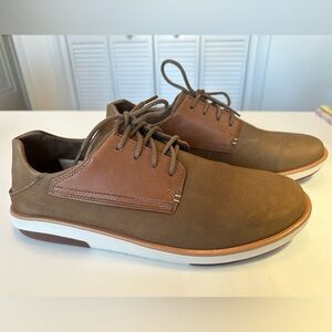 OluKai Men's Tan and Brown Leather shoes